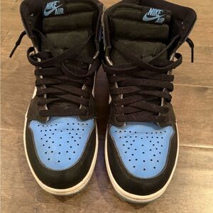 Nike Kids' Black and Blue Air Sneakers